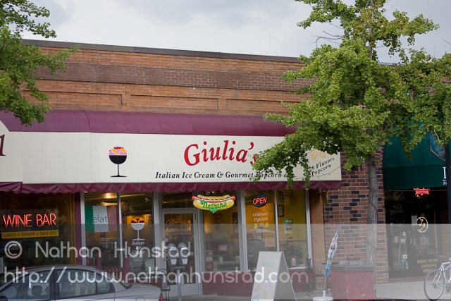 Dinkytown_2008-08-16_IMG_1275